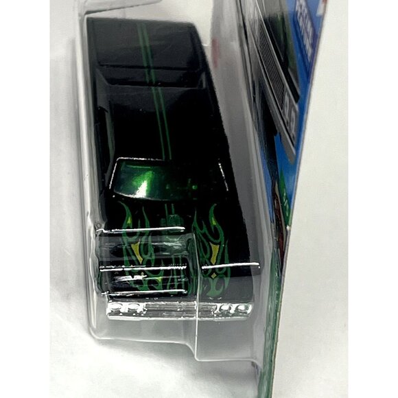 Hot Wheels Layin Lowrider Black Green Flames 2024 Diecast NOC - Picture 5 of 6